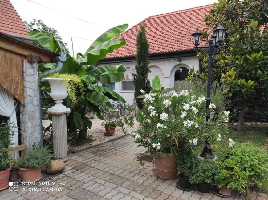 Lavendel Apartman Harkány Εξωτερικό φωτογραφία